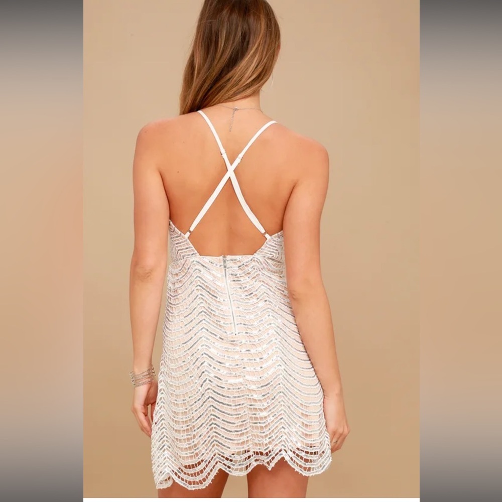 NWT Lulu’s Lele White and Silver Sequin Mini Dress Size Small - Picture 3 of 14